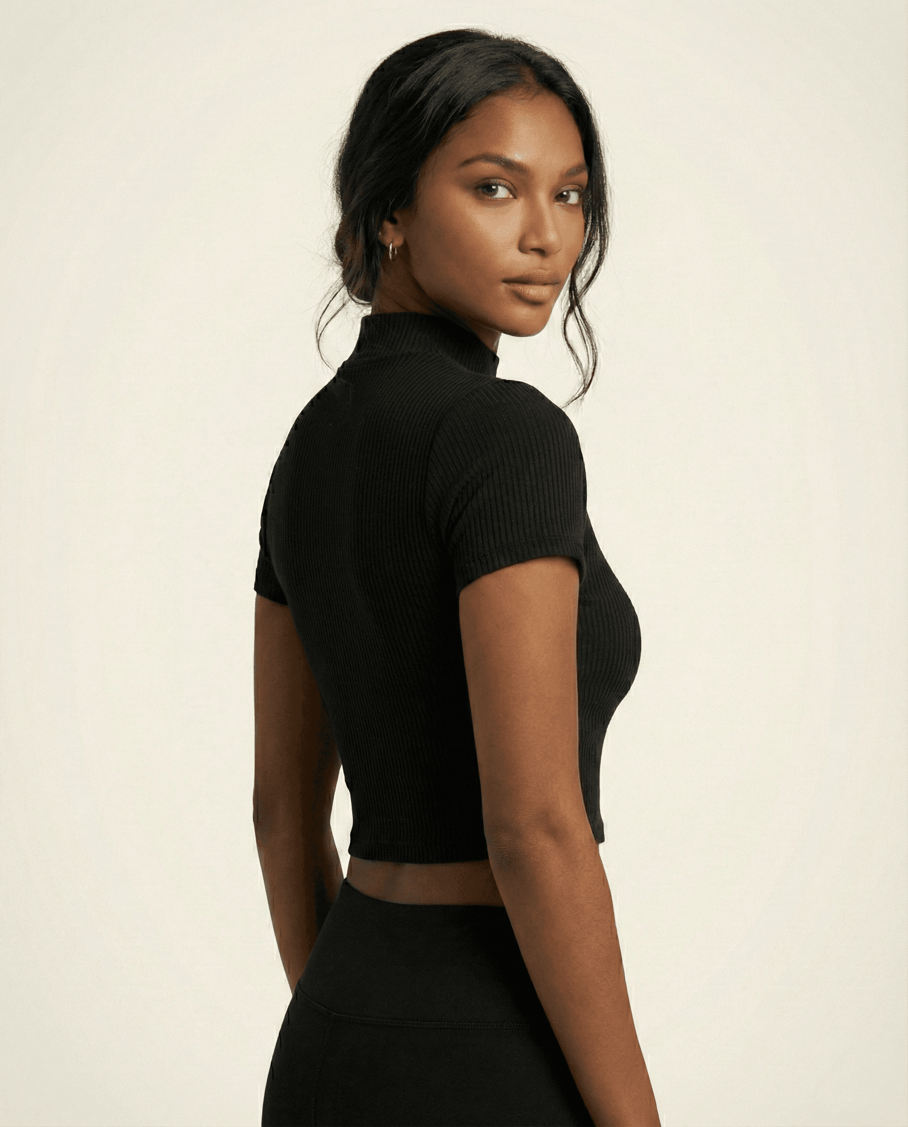 Black High-neck Fitted Crop view 2
